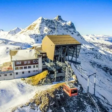 Gotschnagrat Bergrestaurant- Panoramic View * 클로스터스