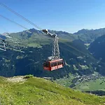 Хостел Gotschnagrat Bergrestaurant- Panoramic View Клостерс