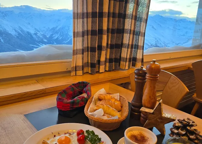 Gotschnagrat Bergrestaurant- Panoramic View *