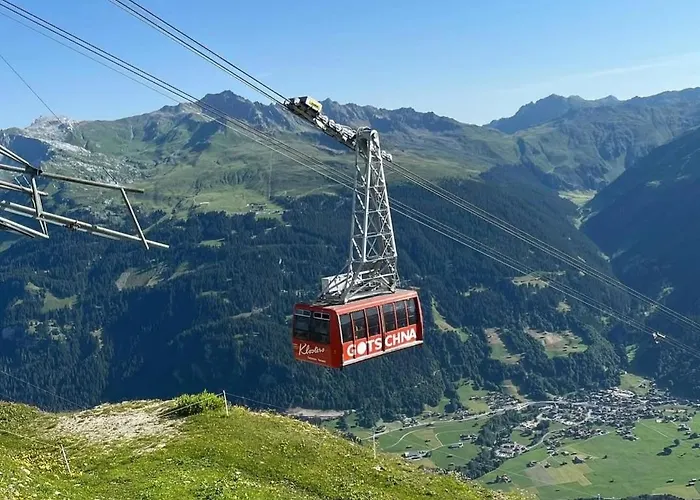 Albergue Gotschnagrat Bergrestaurant- Panoramic View Klosters-Serneus
